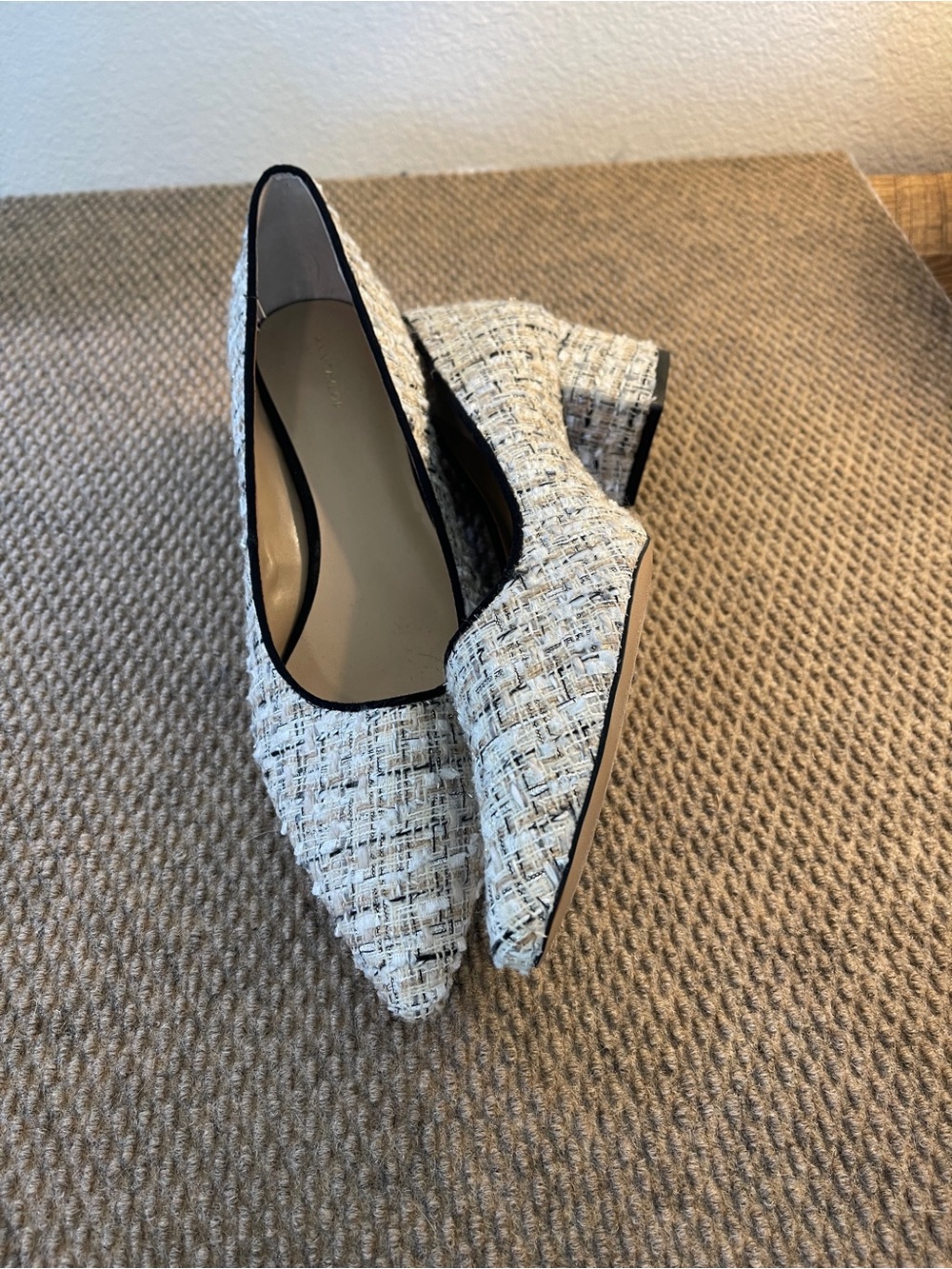 Ann Taylor Tweed Pointed Block Heel Pumps in Ivory and Black Trim